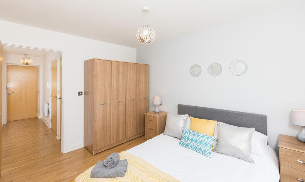 Liberty View Apartment - Суонзи Екстериор снимка